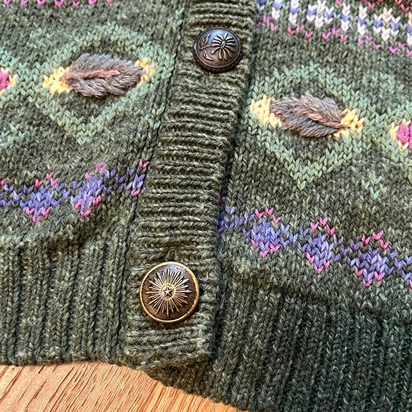 Northern Treasures Green Floral Embroidered Sweater Vest Eclectic Grandma - Picture 6 of 6